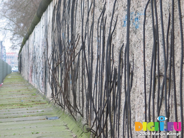 25178 Berlin wall